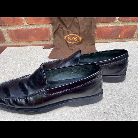 Tods Black Italian Leather Driving Loafers Moc - Picture 2 of 7